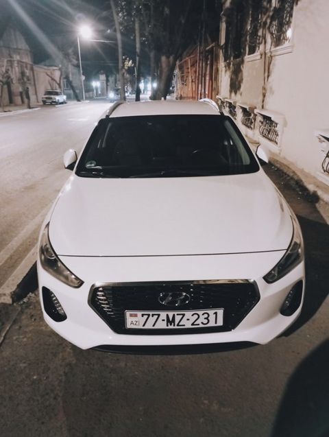 Hyundai i30, 1.6 L, 2017 il, 250 000 km — Gəncə