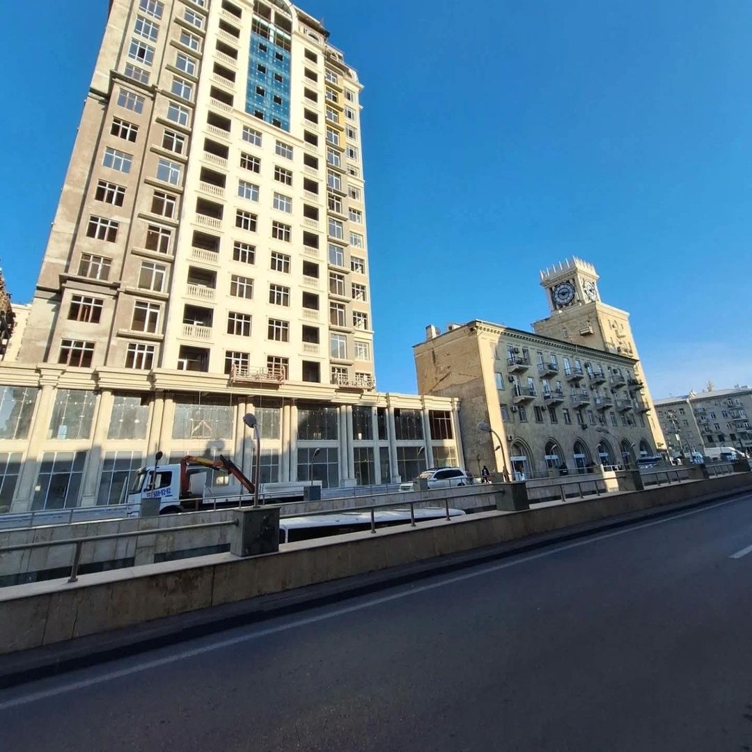 Satılır 3 otaqlı yeni tikili 125 m² — Mənzil, Bakı (3)