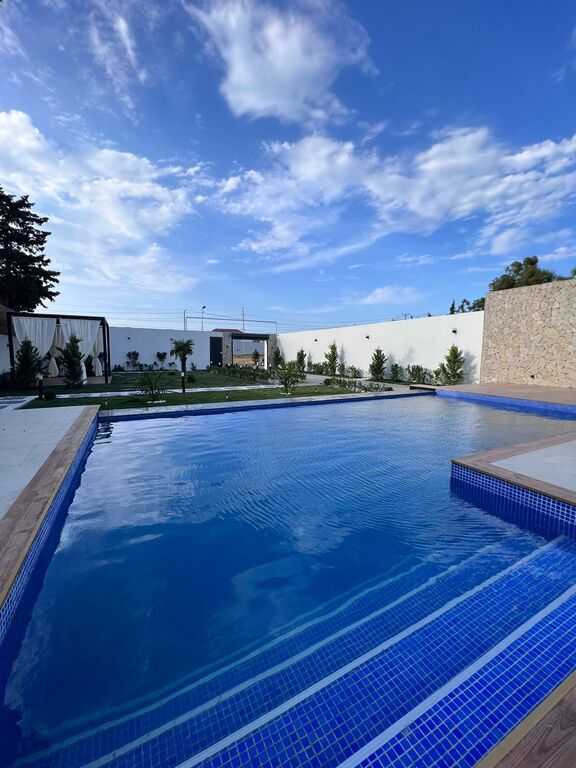 İcarəyə verilir 4 otaqlı həyət evi/bağ evi 300 m² — Ev, villa, Bakı