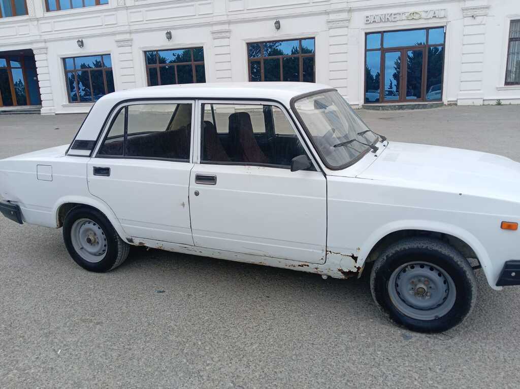 Lada (VAZ) 2107, 1.6 L, 2003 il, 250 000 km — Avtomobillər, Bakı (5)