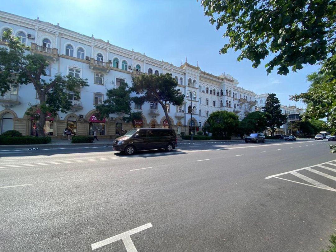 Satılır obyekt 60 m² — Əmlak, Bakı (2)