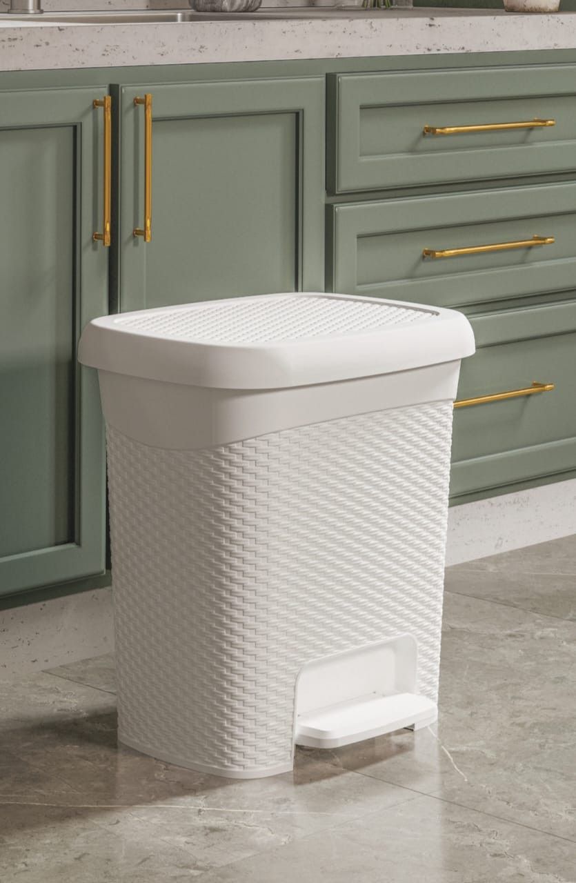 Zibil qutusu, plastik, ağ, 27x19x27 sm — Mallar, Bakı