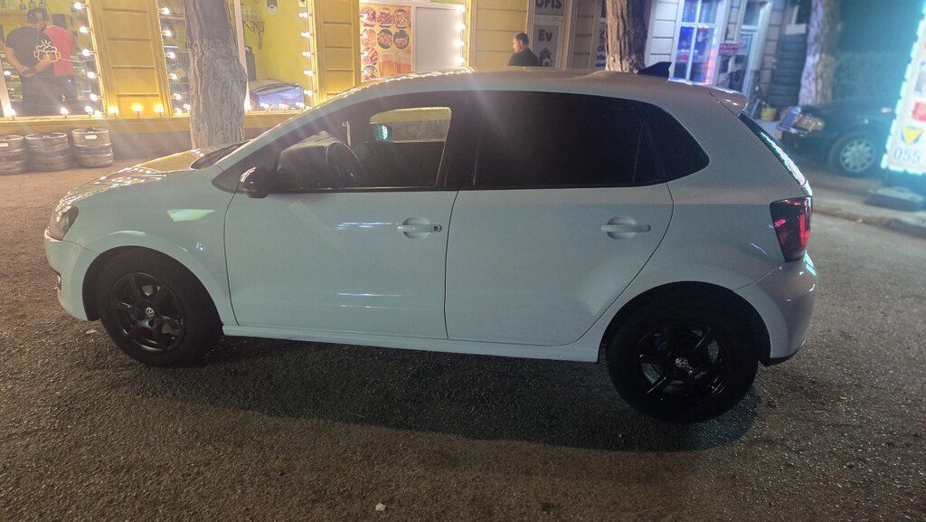 Volkswagen Polo, 1.4 L, 2011 il, 186 411 km 99-RN-680 — Avtomobillər, Bakı (12)