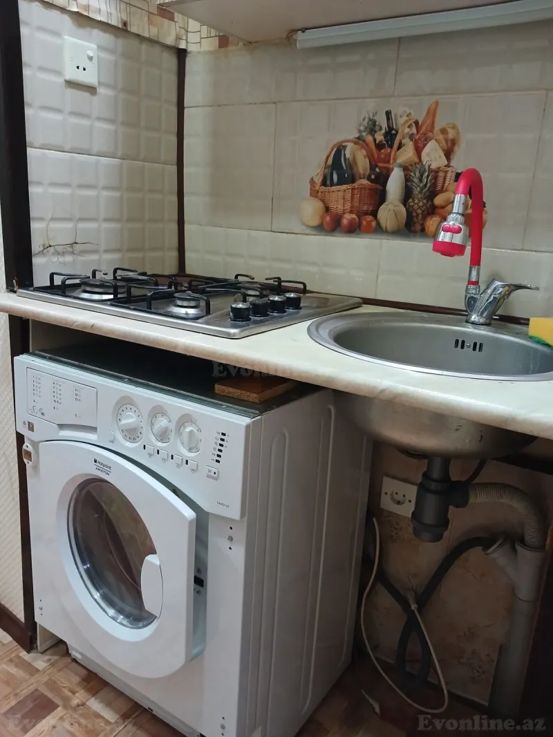 Satılır 1 otaqlı Mənzil Köhnə tikili 25 m² Bakı, Nəsimi r — Mənzil, Bakı (8)