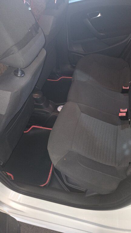 Volkswagen Polo, 1.4 L, 2011 il, 186 411 km 99-RN-680 — Avtomobillər, Bakı (7)