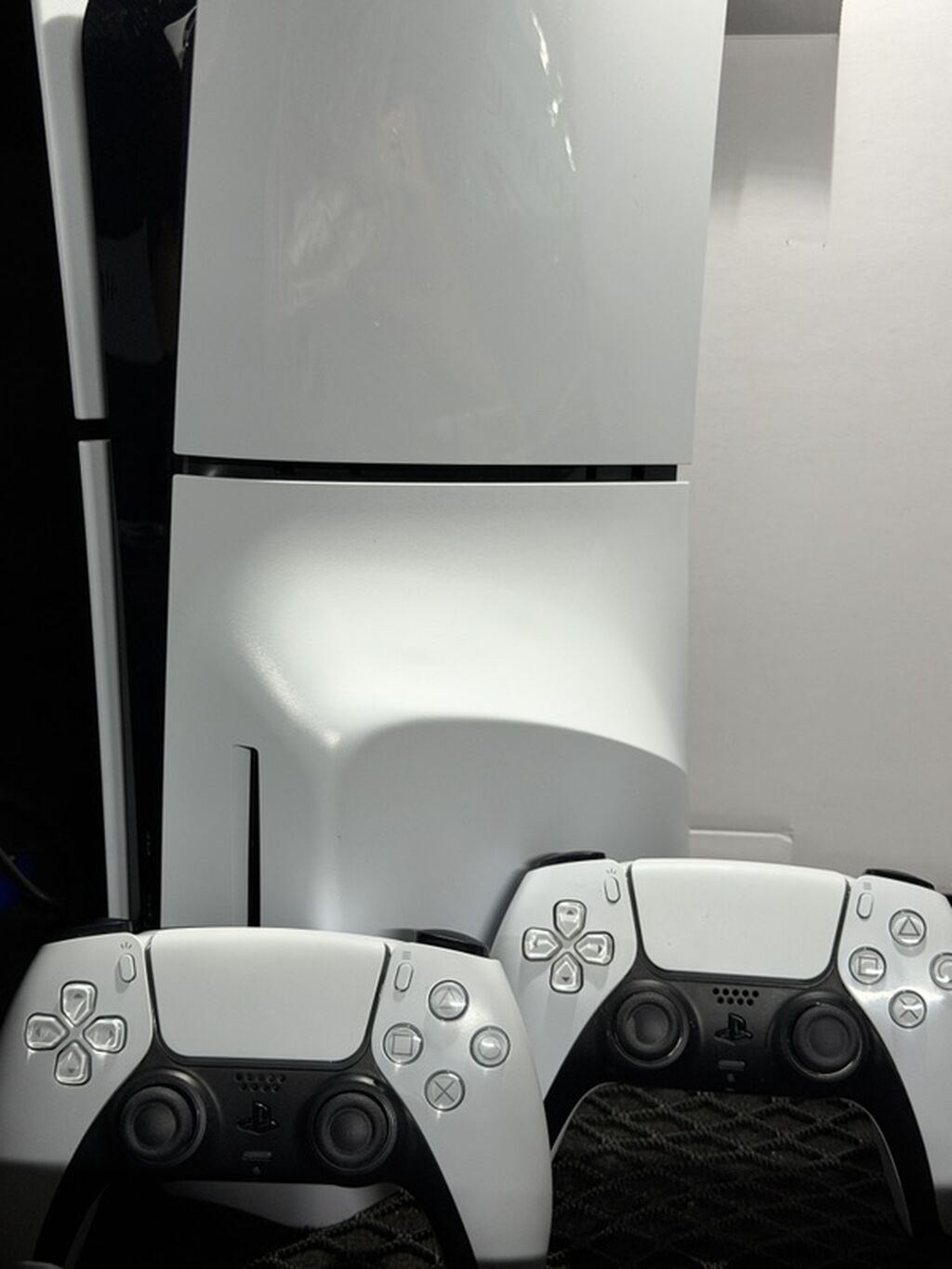 PlayStation 5 Slim + 2 DualSense Zavod Plombu Üzərində FC 27 & — Oyun konsolları, Bakı (2)