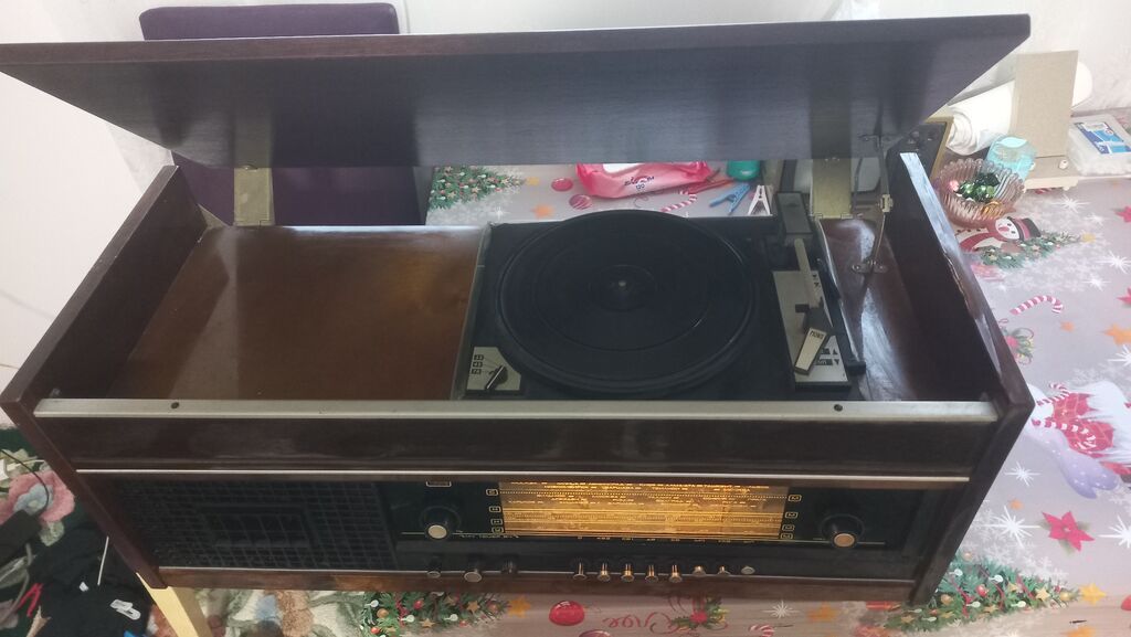 URAL-114 radiola – vintaj stolüstü radio və vinil pikap kombinasiyası — Digər, Bakı (3)