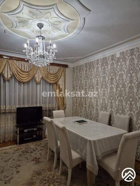 Satılır 3 otaq köhnə tikili 69 m², Bakıxanov — TapEmlak — ბინა
