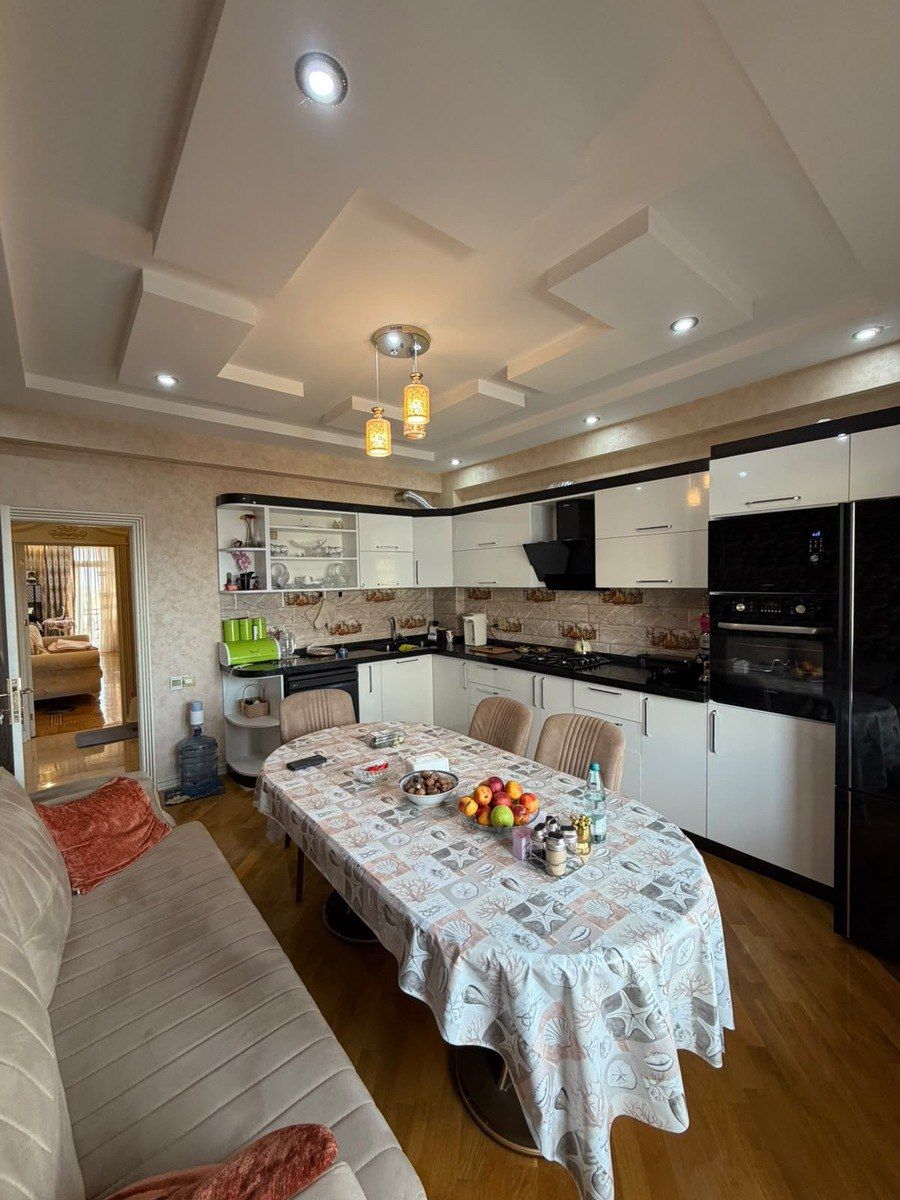 Satılır 3 otaqlı yeni tikili 130 m² — Mənzil, Bakı (8)