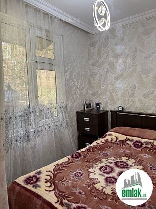 Satılır 3 otaqlı 70 m² köhnə tikili 1 mkr — Mənzil (3)