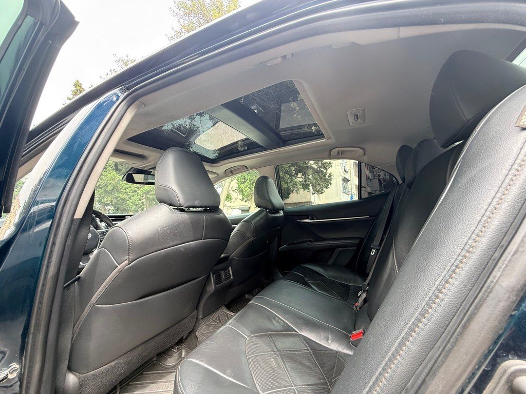 Toyota Camry, 2.5 L, 2019 il, 146 000 km 77-BD-004 — Avtomobillər, Bakı (12)