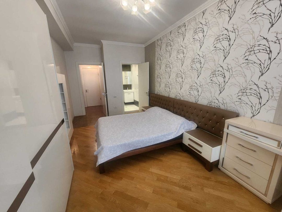 İcarəyə verilir 4 otaqlı yeni tikili 175 m² — Mənzil, Bakı (4)