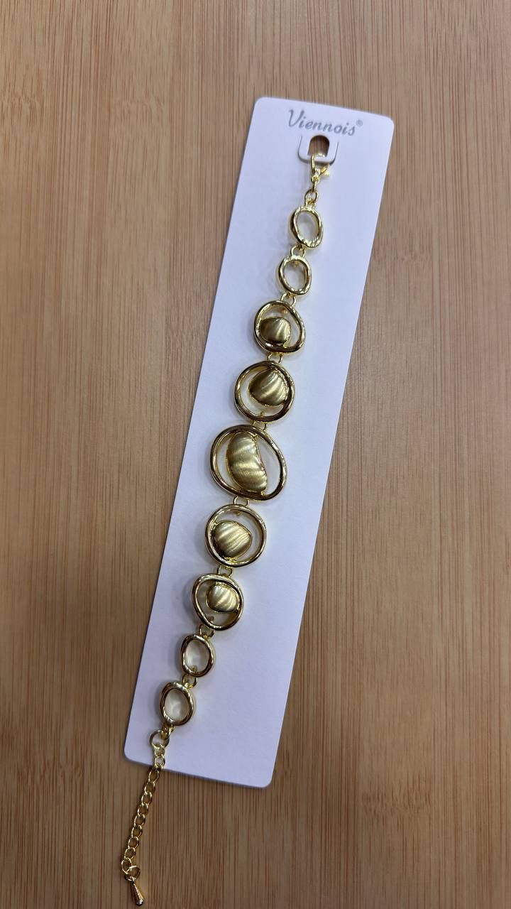 Qolbaq qadınlar üçün v024 — Mallar, Bakı