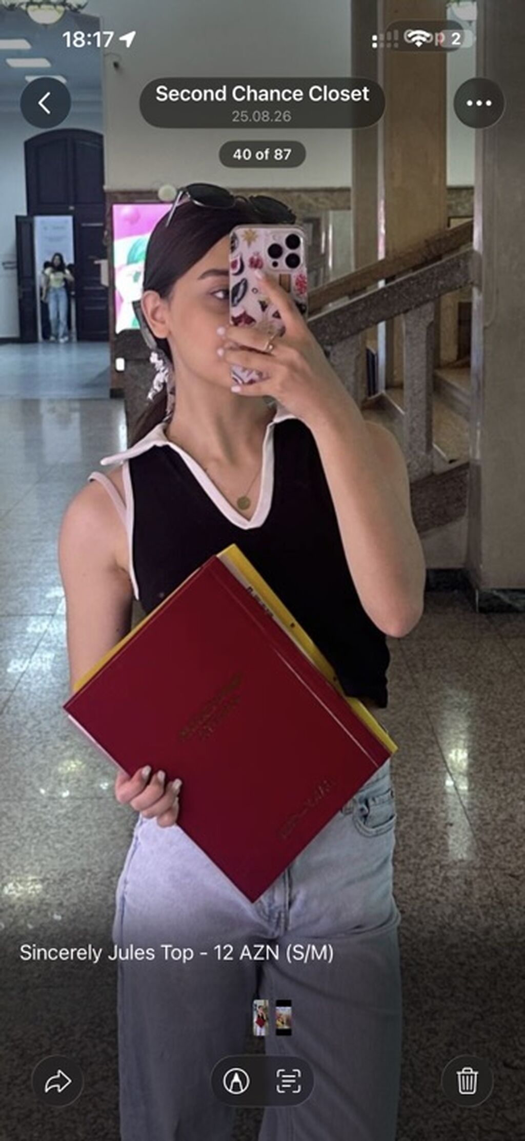 Sincerely Jules Top - Rəng: qara, ağ haşiyəli - Model: yaxası ağ — Futbolka və polo, Bakı