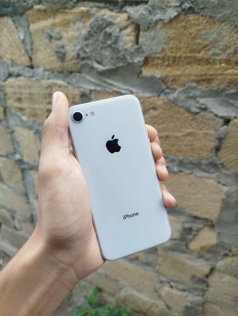 IPhone 8, 64 GB, Ağ, Barmaq izi — Goranboy