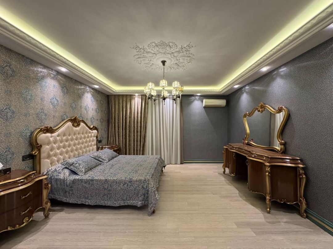 Satılır 5 otaqlı həyət evi/bağ evi 500 m² — Ev, villa, Bakı (12)