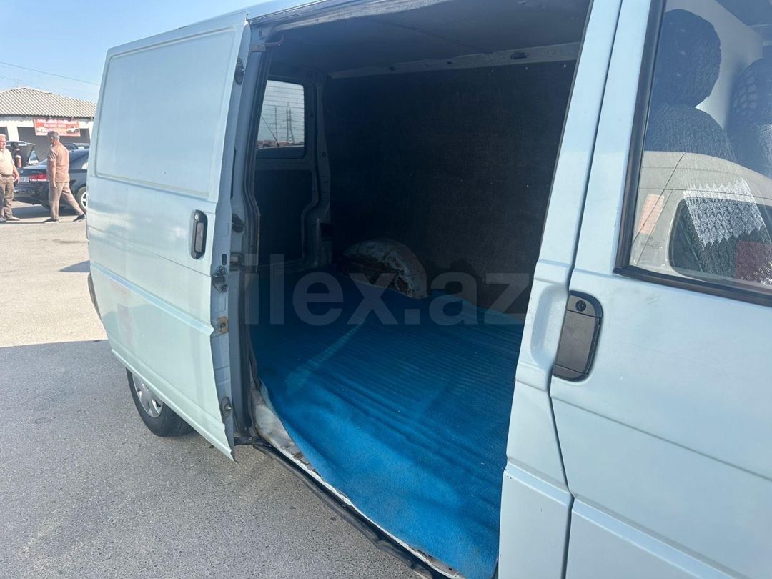 1998 Volkswagen Transporter, 2.4 L, 1998, 715,000 km 01-CJ-466 — Avtomobillər, Bakı (6)
