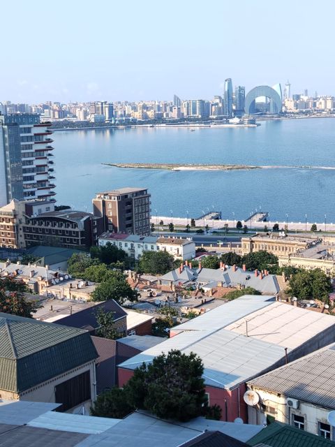Satış: 2 otaqlı Köhnə tikili, 50 m², Səbail rayonu — Bakı