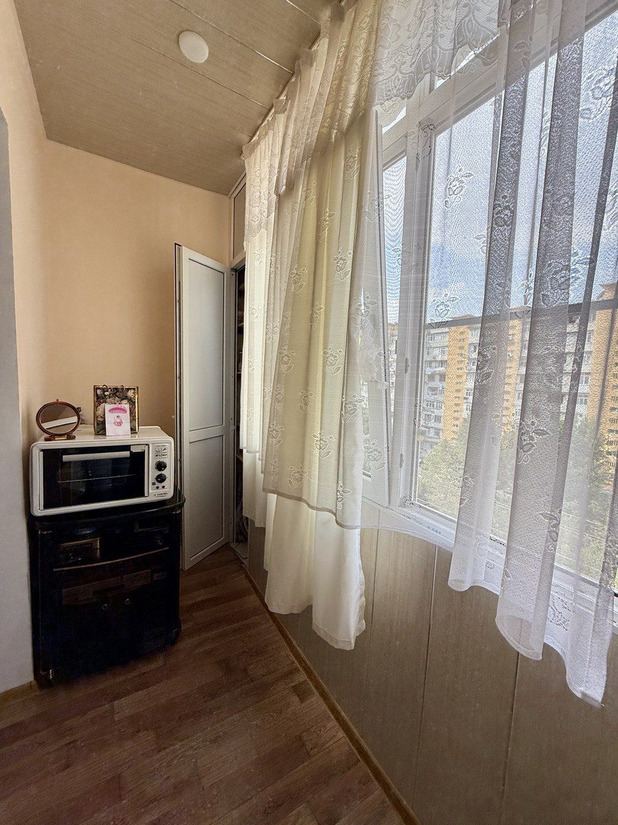 Satılır 1 otaqlı köhnə tikili 45 m² — Mənzil, Bakı (8)