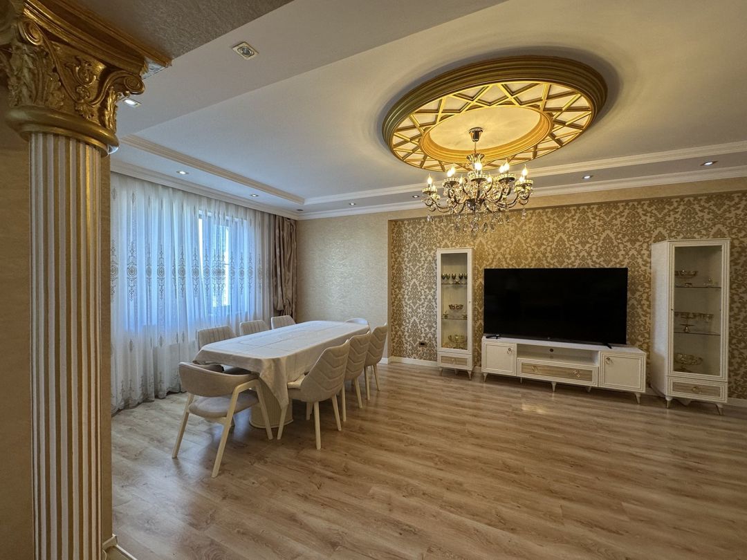 Satılır 4 otaqlı yeni tikili 265 m² — Mənzil, Bakı (3)
