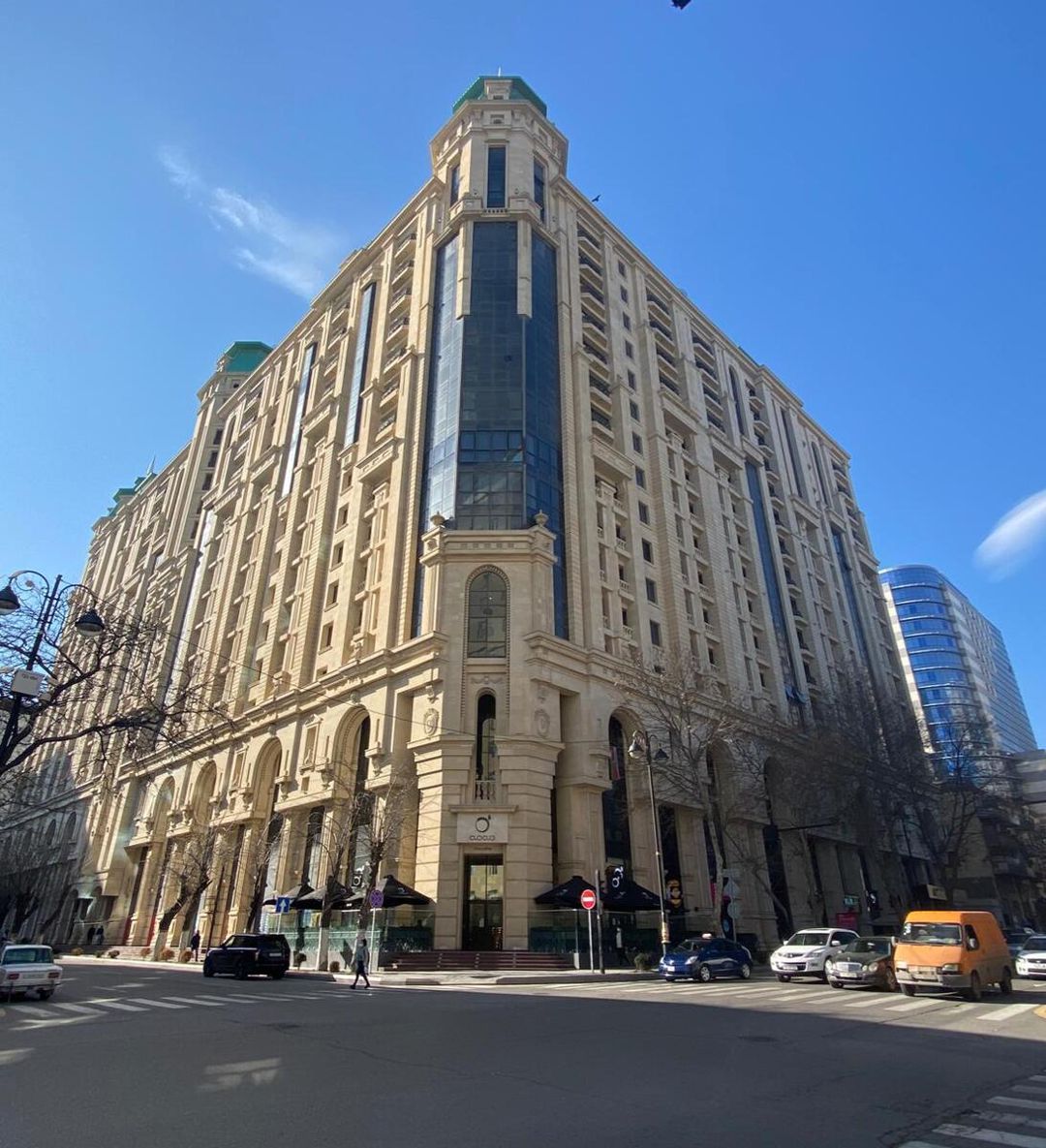 Satılır 4 otaqlı yeni tikili 211 m² — Mənzil, Bakı