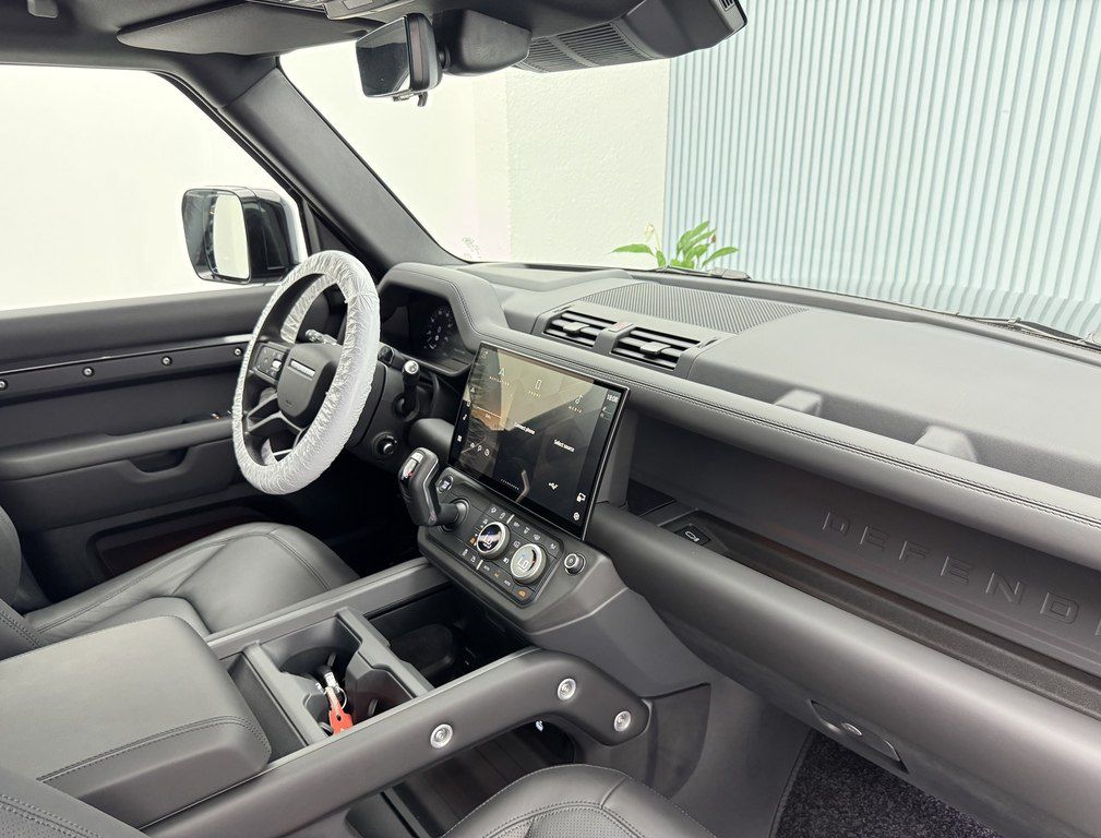 Land Rover Defender, 3.0 L, 2026 il, 1 000 km — Avtomobillər, Bakı (9)