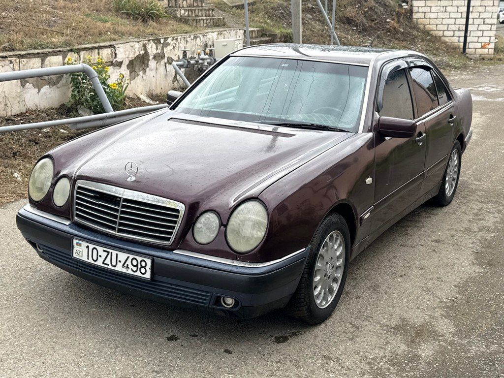 Mercedes E 230, 2.3 L, 1995 il, 485 000 km 10-ZU-498 — Avtomobillər, Qazax (2)