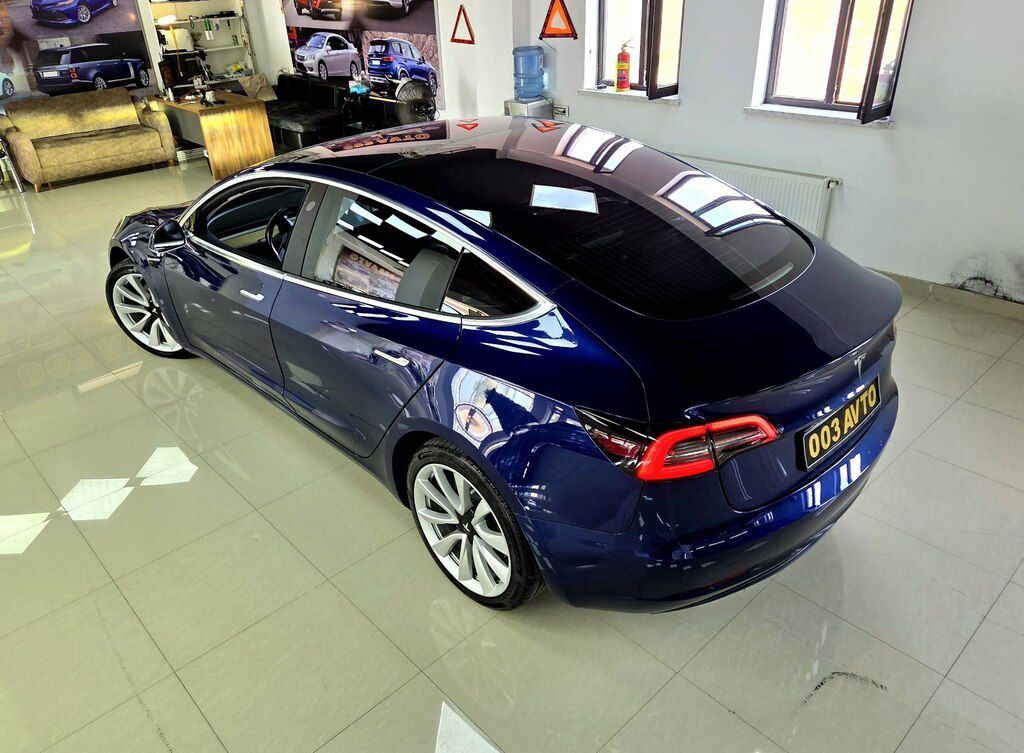 Tesla Model 3, 60 kWh, 2018 il, 198 000 km — Avtomobillər, Bakı (12)