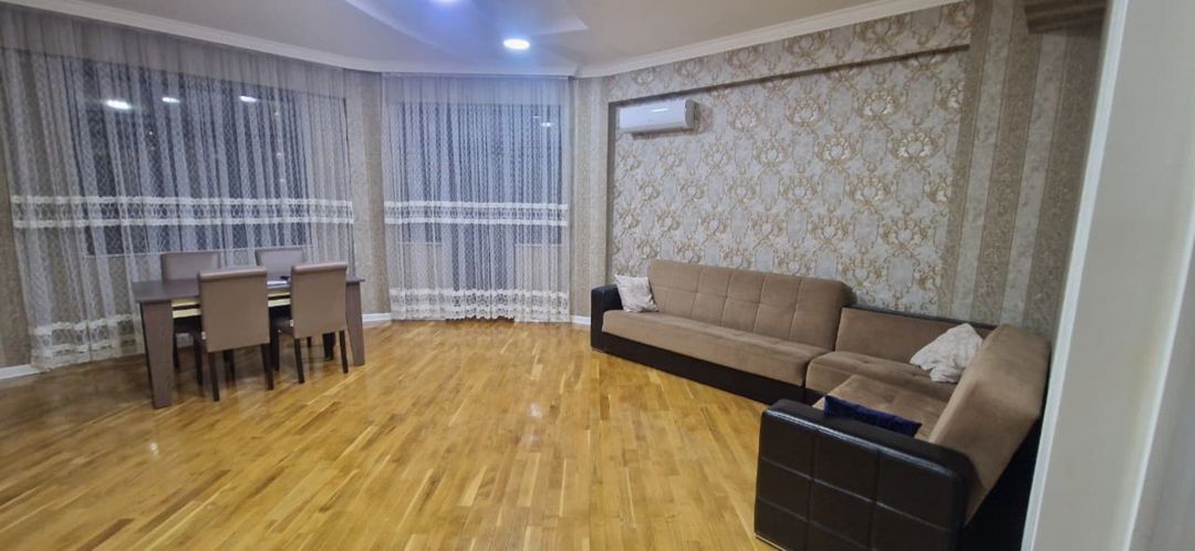İcarəyə verilir 3 otaqlı yeni tikili 140 m² — Mənzil, Bakı (2)