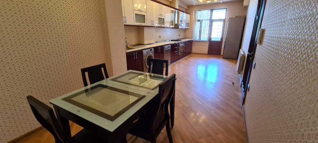 İcarəyə verilir 4 otaqlı yeni tikili 201 m² — Mənzil, Bakı (2)