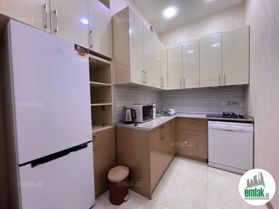 İcarəyə verilir 2 otaqlı 70 m² yeni tikili Şah İsmayıl Xətai m — Mənzil (10)