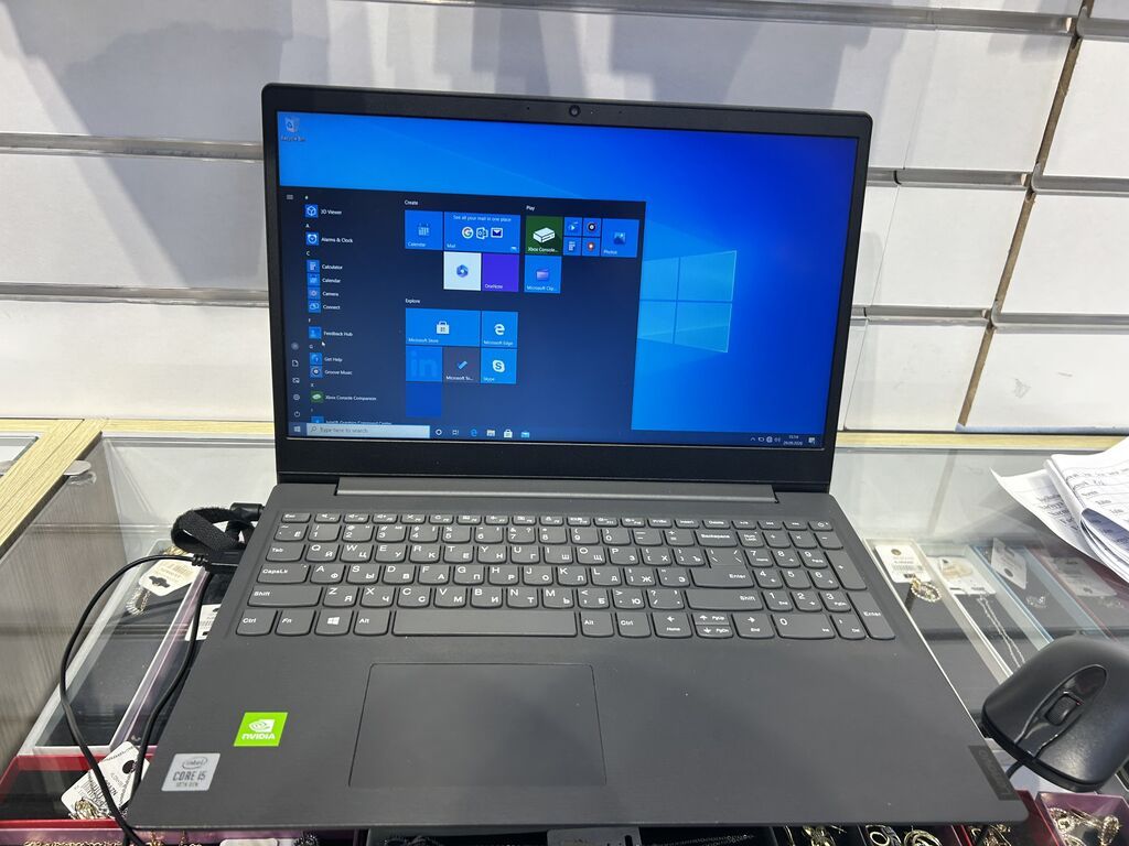 İşlənmiş Lenovo Legion, 15.6 Intel Core i5, 256 GB, Ünvandan götürmə — Lenovo, Bakı (10)