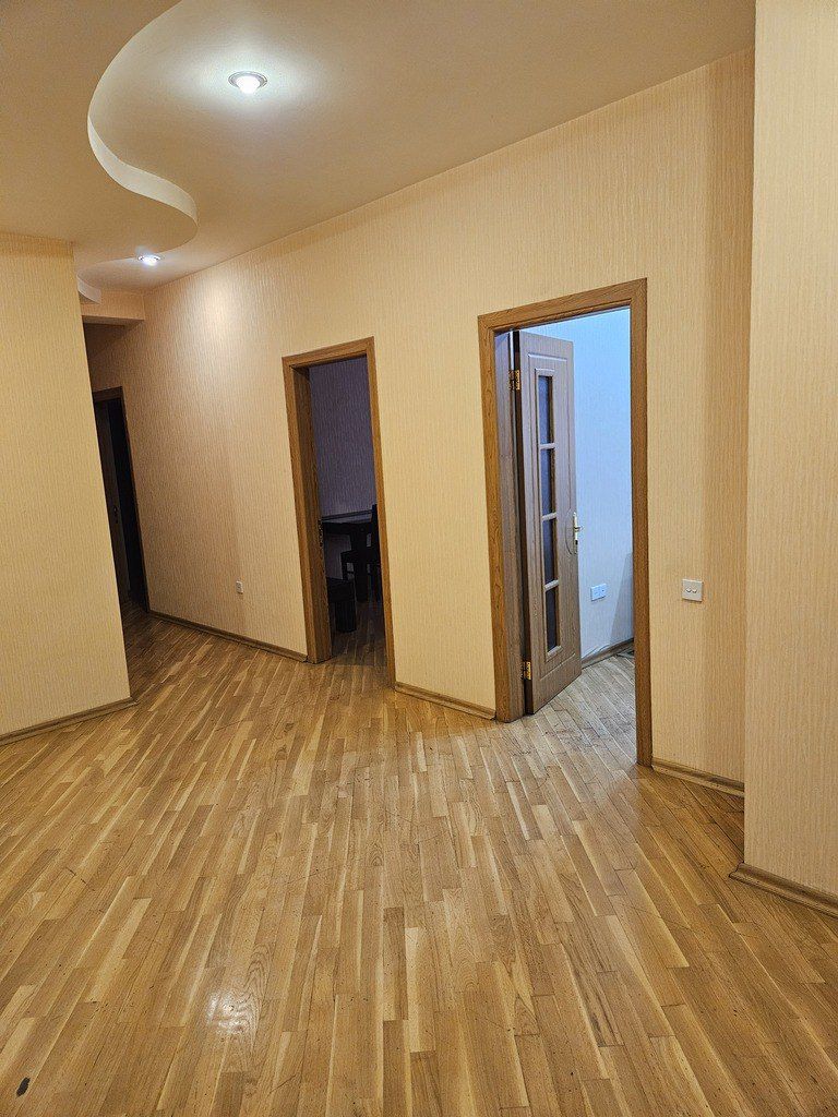 Satılır 2 otaqlı yeni tikili 100 m² — Mənzil, Bakı (7)