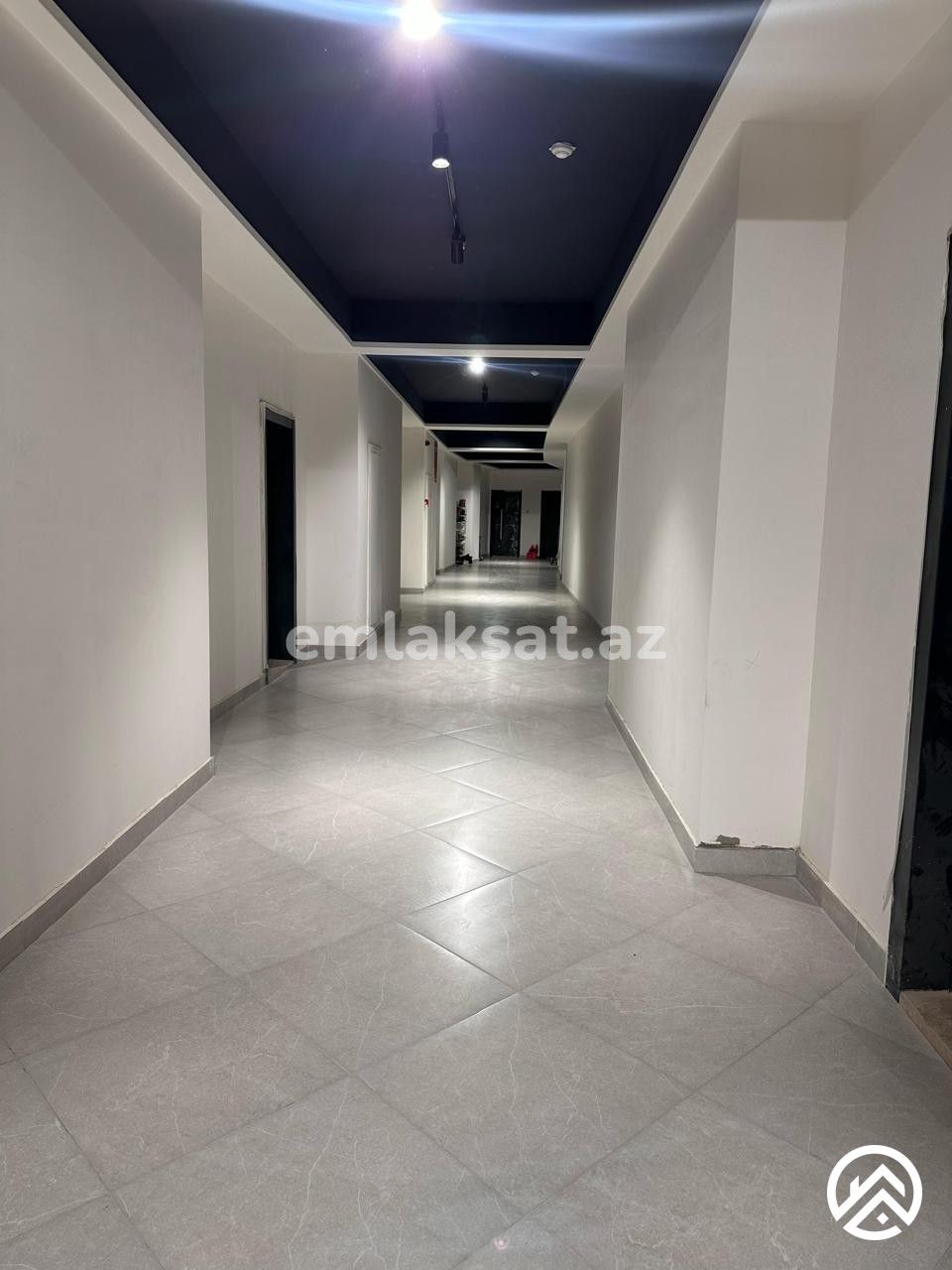 Satılır 3 otaq yeni tikili 147 m², Avtovağzal metrosu — Mənzil, Bakı (5)