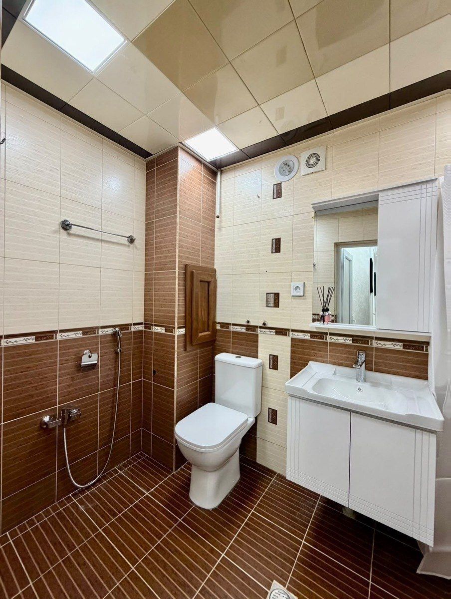 Satılır 2 otaqlı köhnə tikili 65 m² — Mənzil, Bakı (12)