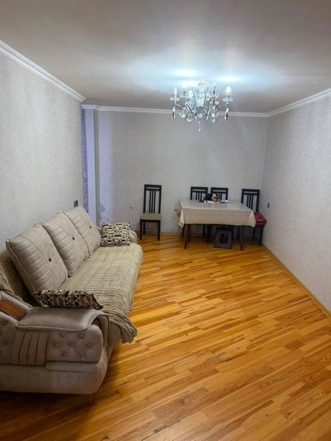 Satılır 2 otaqlı köhnə tikili 54 m² — Bakı