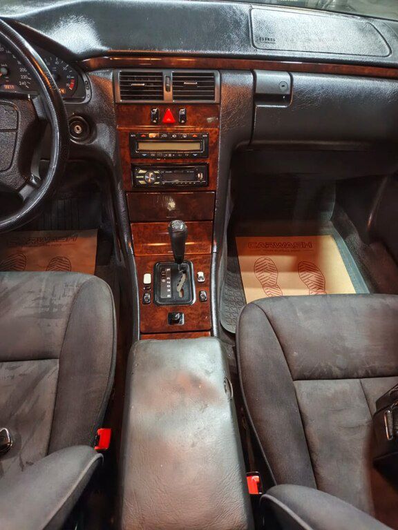 Mercedes E 230, 2.3 L, 1996 il, 250 000 km — Avtomobillər, Bakı (9)