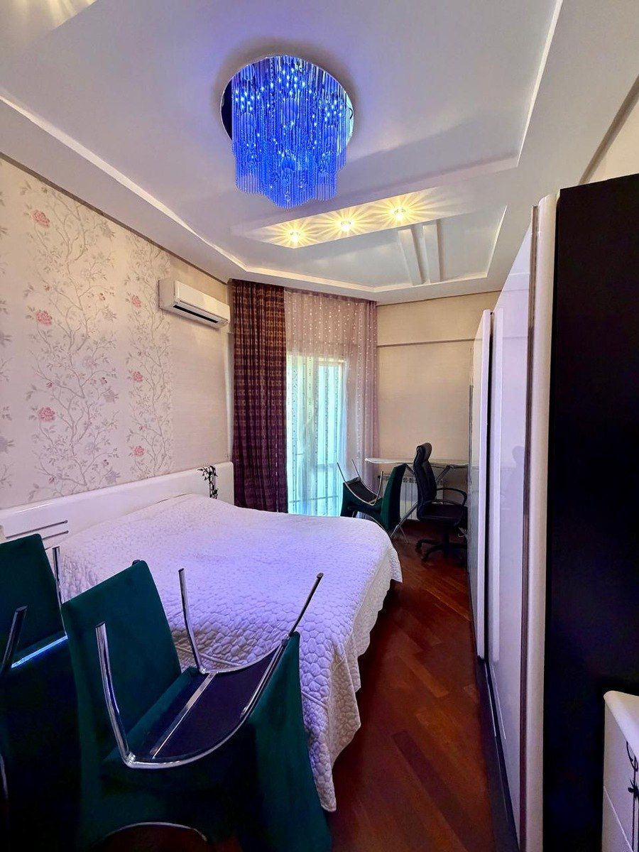 Satılır 4 otaqlı yeni tikili 176 m² — Mənzil, Bakı (11)