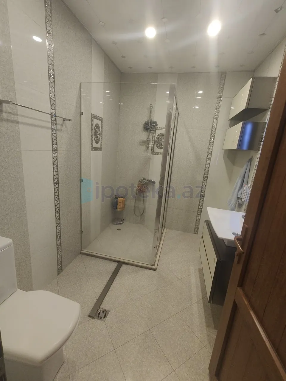 Satılır: 3 Otaq, Yeni tikili, Yasamal r., 90.00 m² — Mənzil, Bakı (8)