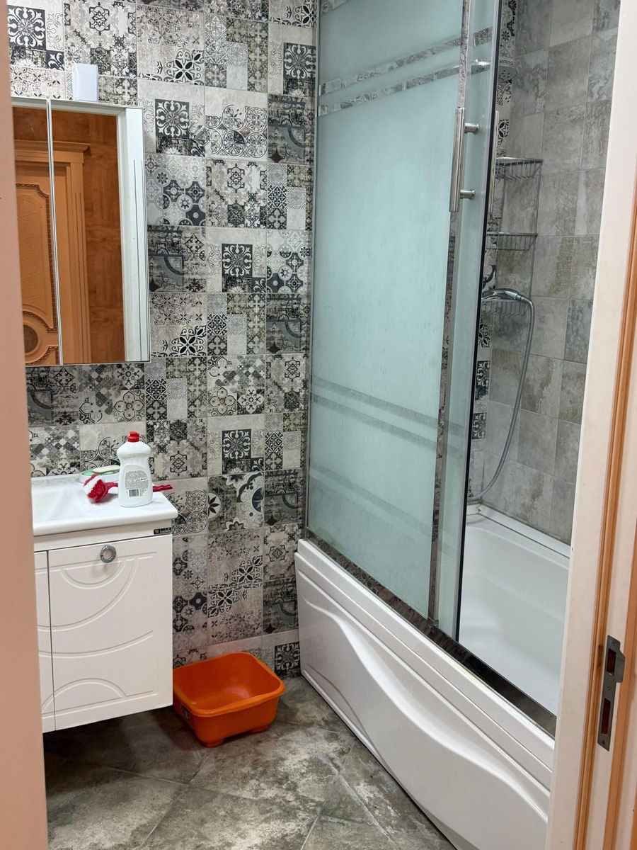 İcarəyə verilir 3 otaqlı yeni tikili 130 m² — Mənzil, Bakı (11)
