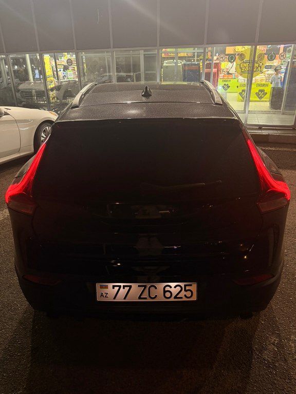 Volvo V40 Cross Country, 2.5 L, 2013 il, 229 000 km 77-ZC-625 — Avtomobillər, Bərdə (5)