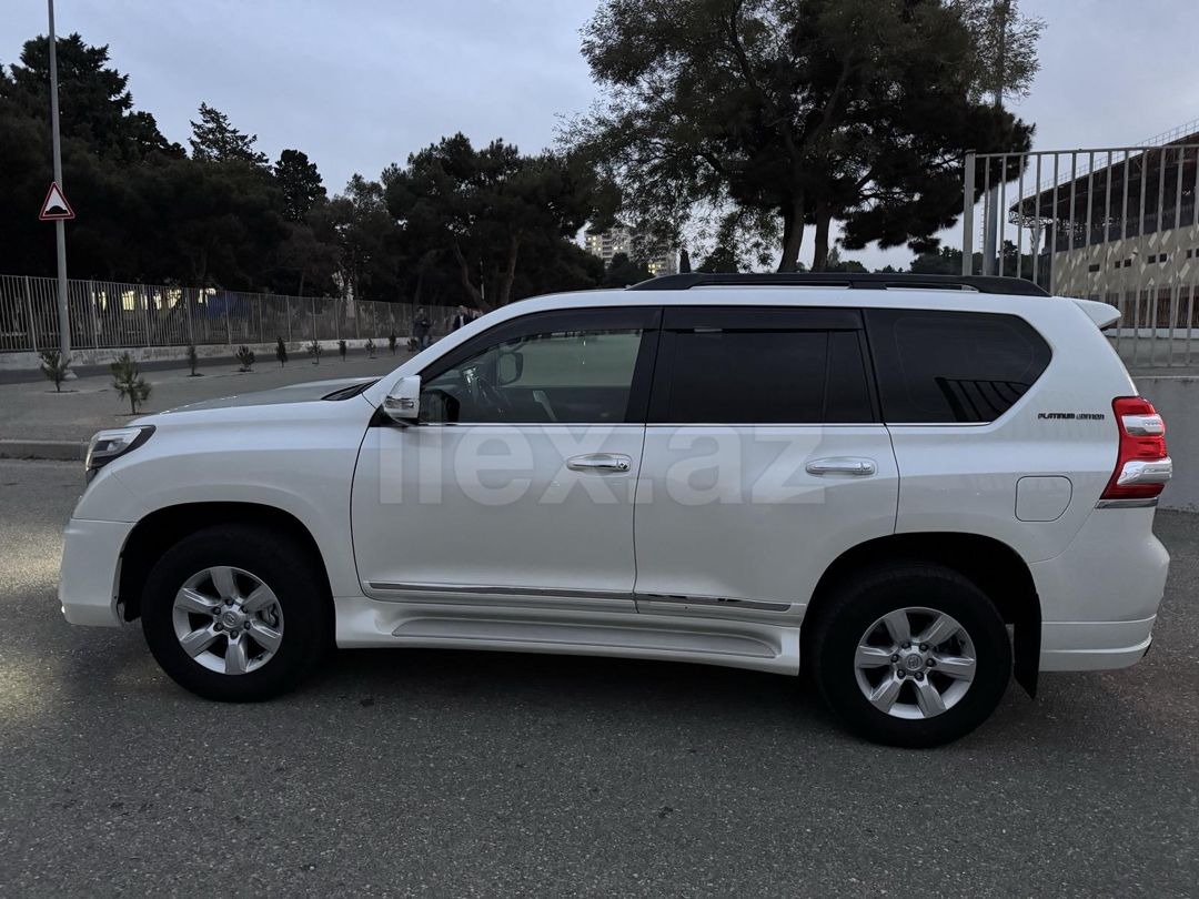 2014 Toyota Land Cruiser Prado, 2.7 L, 2014, 150,000 km 99-XH-401 — Avtomobillər, Bakı (8)