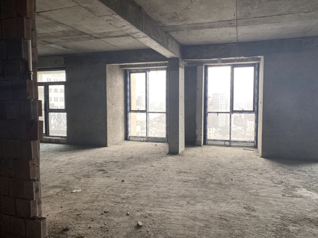 Satılır 4 otaqlı yeni tikili 211 m² — Mənzil, Bakı (6)