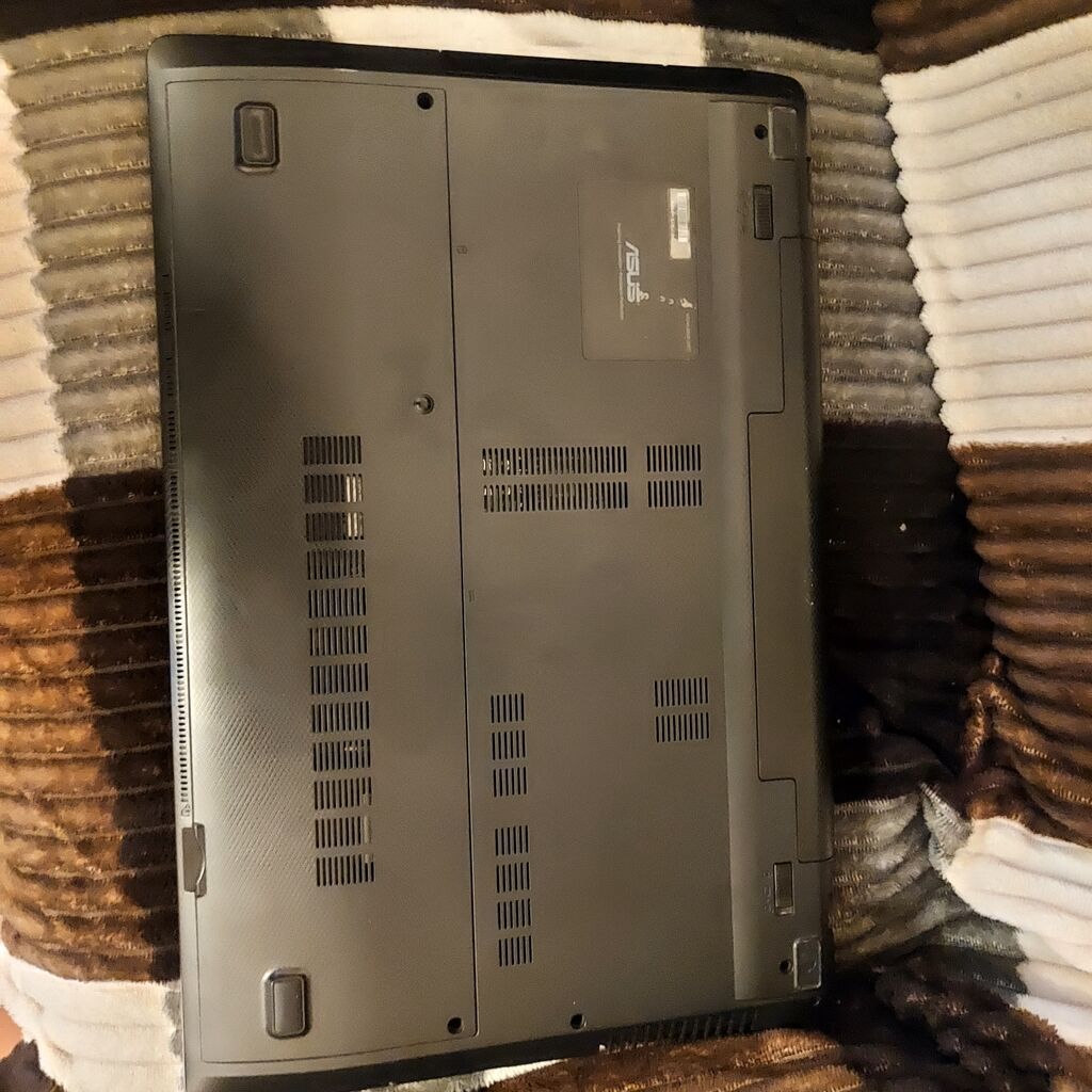 ASUS noutbuk - Marka/model: ASUS (15.6" seriyası, tam ölçülü — Asus, Masazır (3)