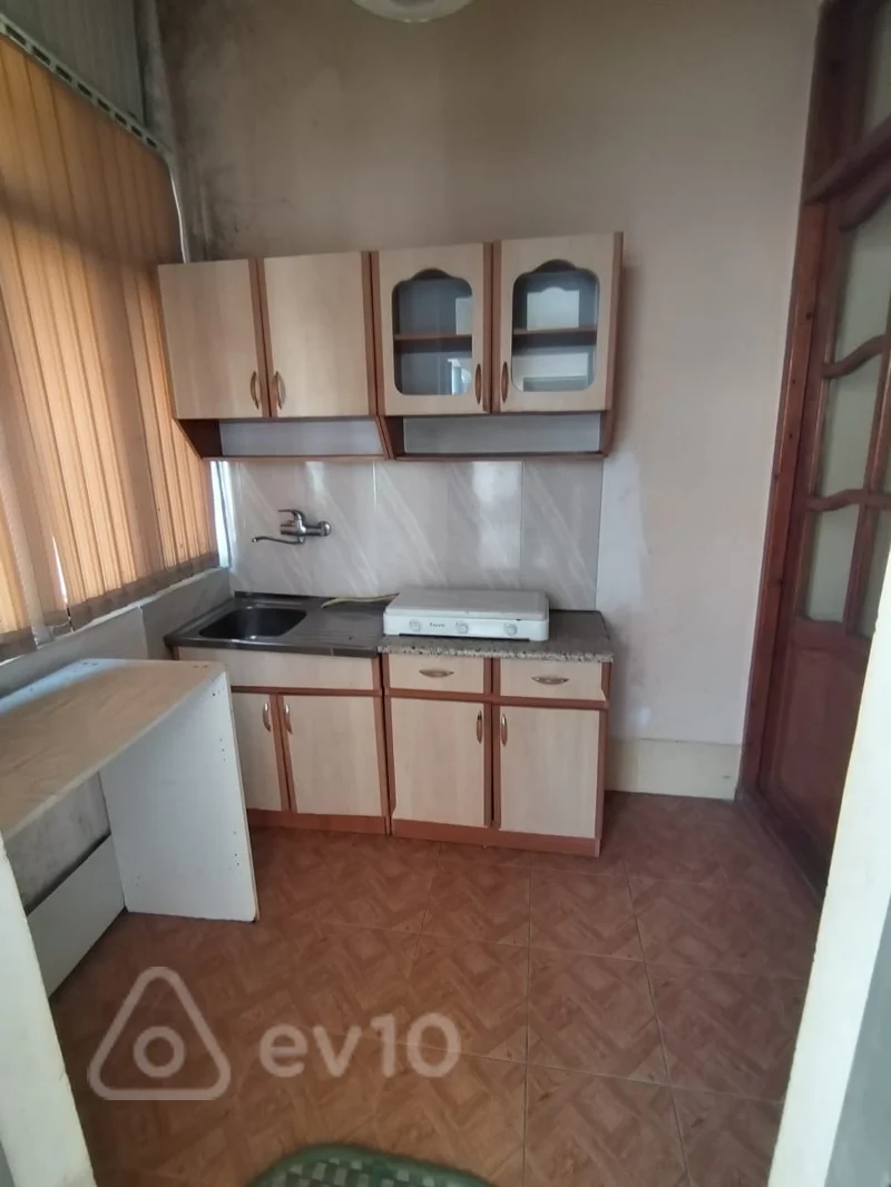 5 otaqlı həyət evi, 200 m², Abbas Mirzə Şərifzadə küc — Ev, villa, Bakı (10)