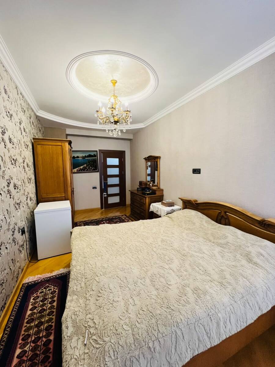 Satılır 4 otaqlı yeni tikili 160 m² — Mənzil, Bakı (10)