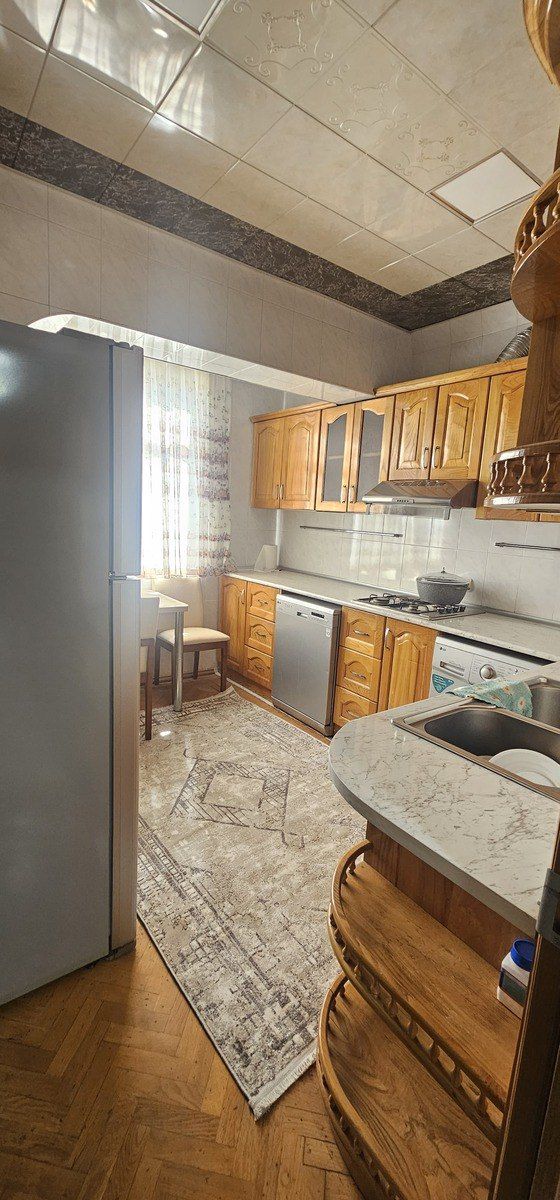 İcarəyə verilir 4 otaqlı köhnə tikili 110 m² — Mənzil, Bakı (6)