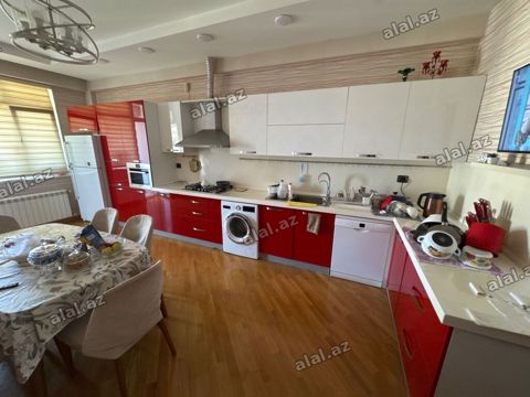 Metbex mebeli satilir. Ev remont oldugu ucun, butun mebeller — Bakı