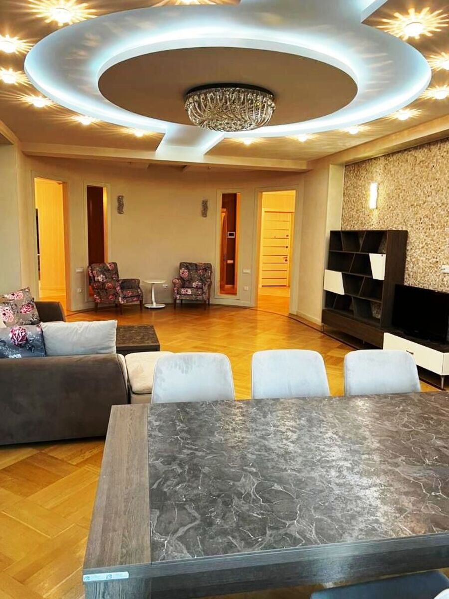 Satılır 4 otaqlı yeni tikili 210 m² — Mənzil, Bakı (2)