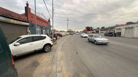 Satılır obyekt 1000 m² — Bakı